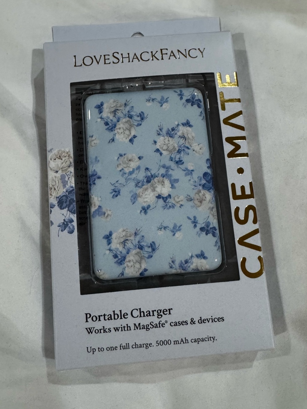 💗🎯 LoveShackFancy x Target - Case-Mate Battery Pack - Whisper Blue